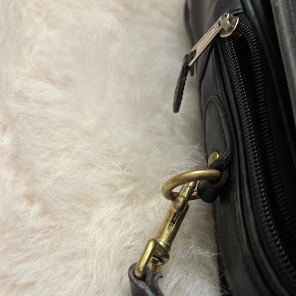 Vintage Coach Black Leather Men’s Briefcase pre-owned.